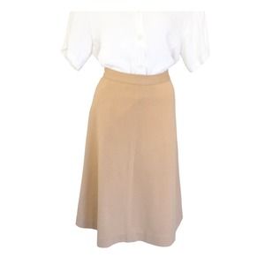 70s Vintage Tan Secretary Skirt High Waisted Light Weight Size 0 Waist 25